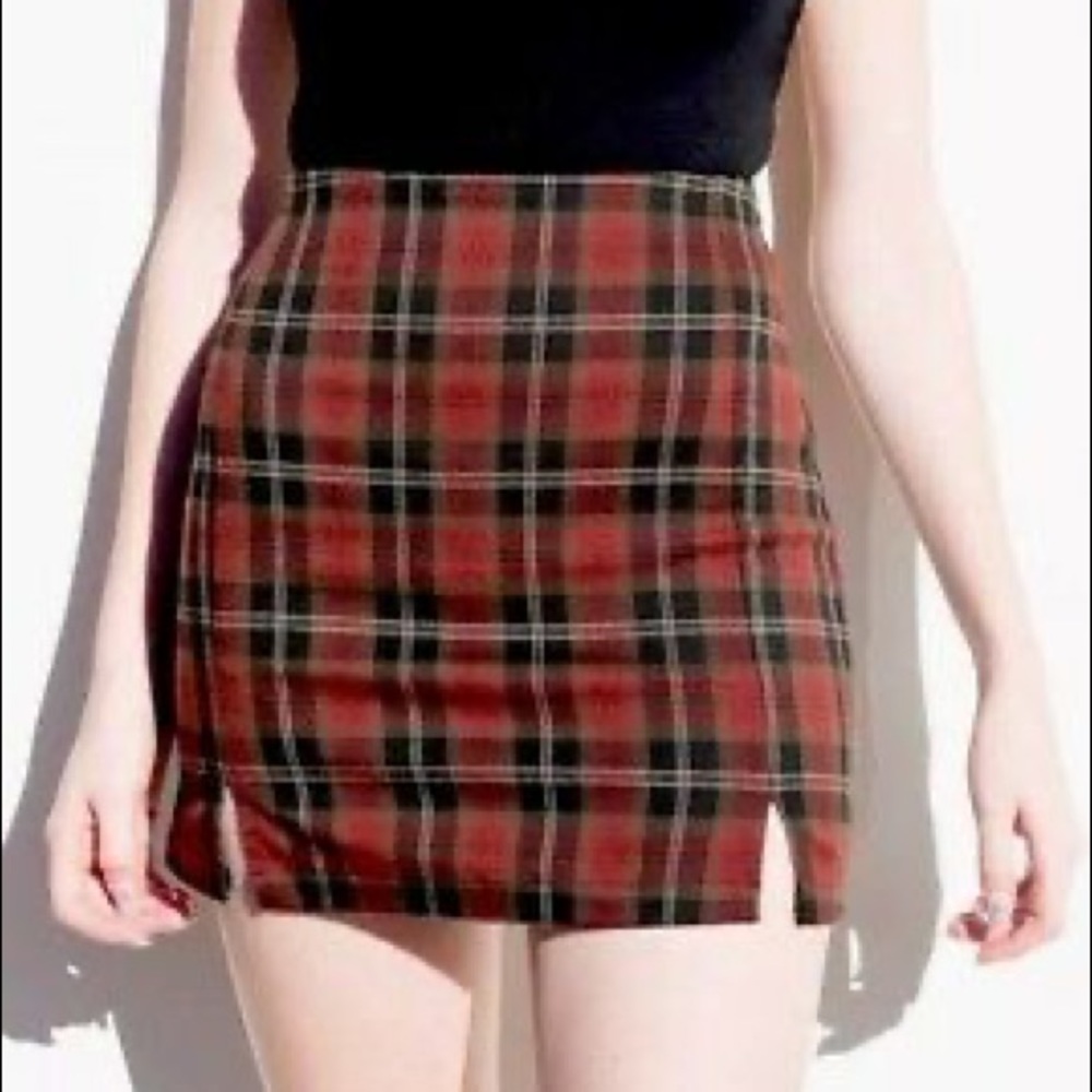 Brandy Melville Plaid Skirt